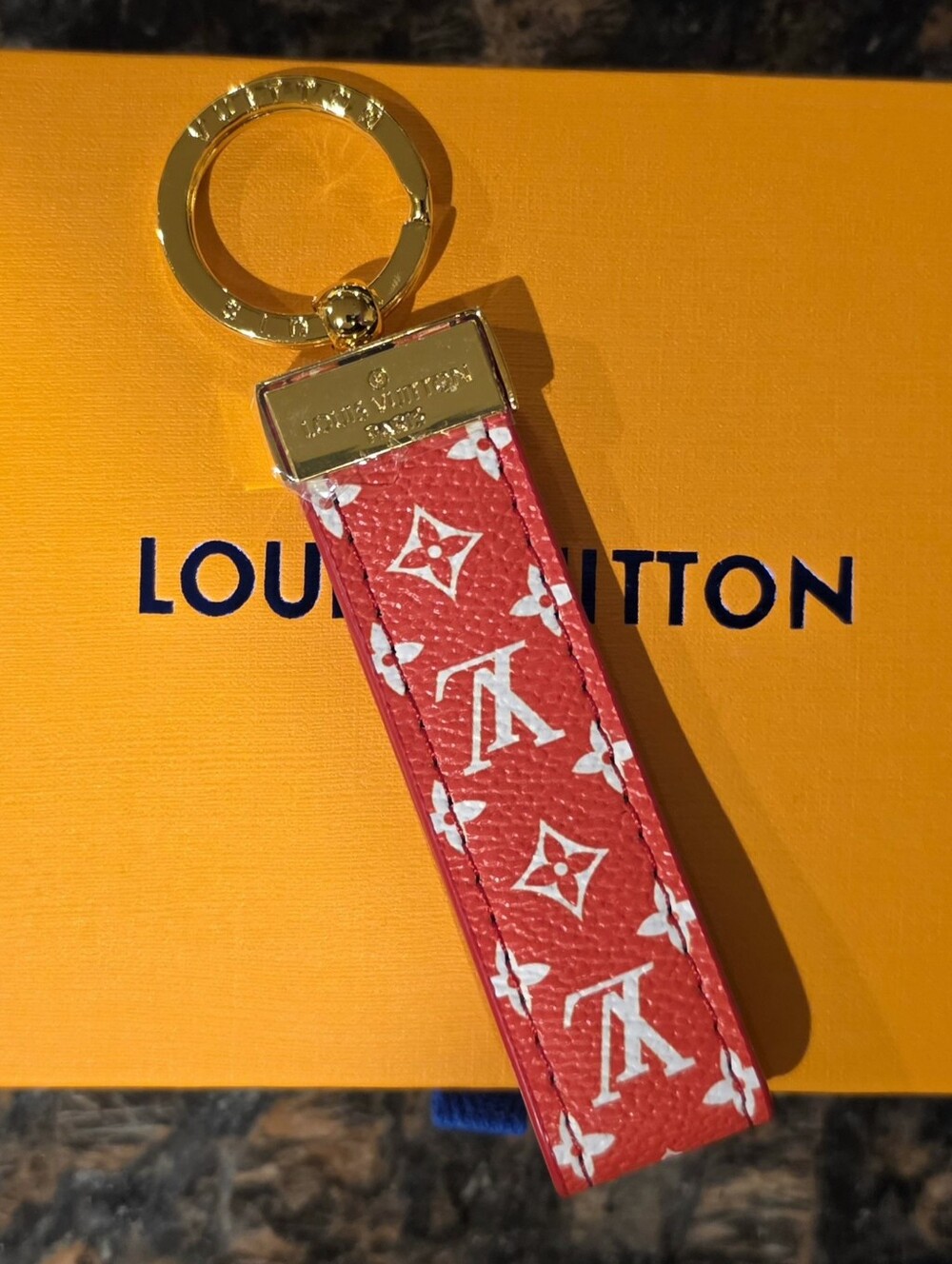 W/BOX ♥️ Red Monogram Key Chain Strap